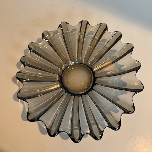- Fostoria Celestial Plate - One Large Dish - Picture 1 of 3